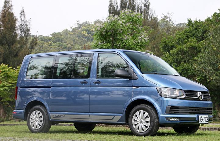 新款大众mpv实车曝光,大众最新款mpv车型适合家庭用吗