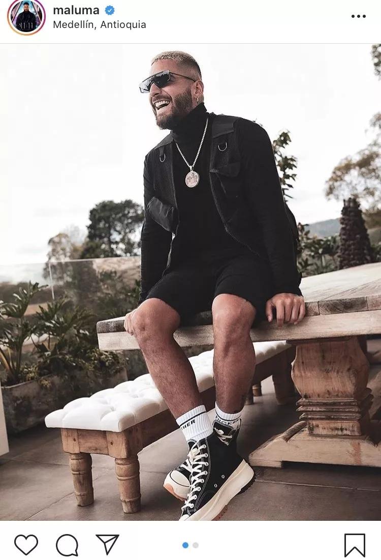 从足球少年到一代球王,从穷小子到足球巨星