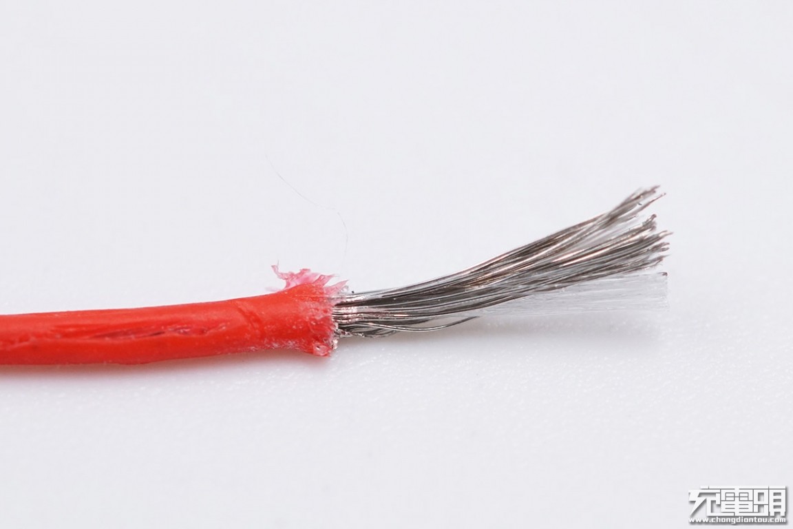 c口快充数据线拆解,加粗快充可自动断电数据线测评