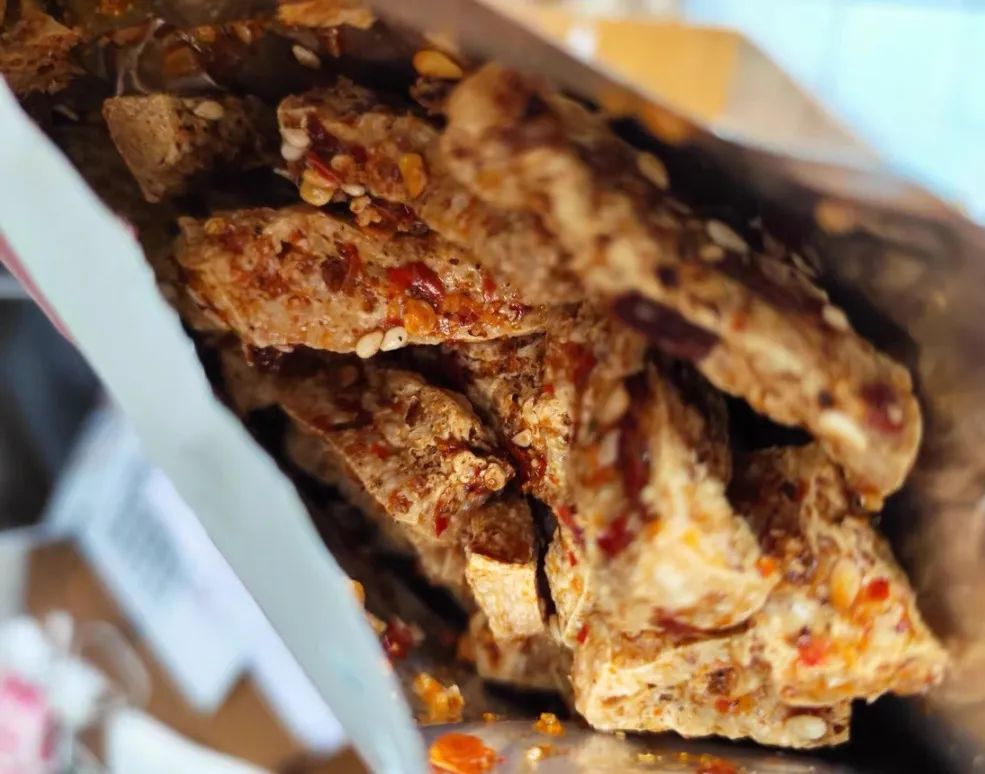 8090童年吃得起这4款零食 (既好吃又实惠的童年回忆零食)