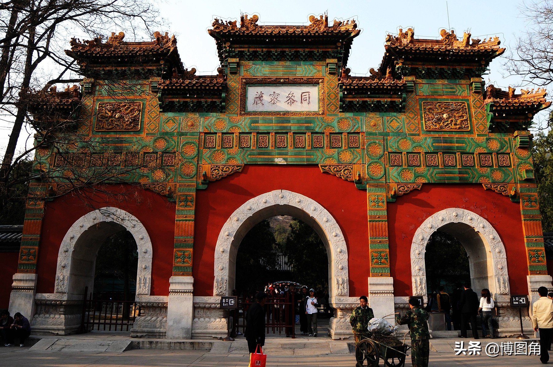 卧佛寺十八罗汉,玉佛寺的十八罗汉