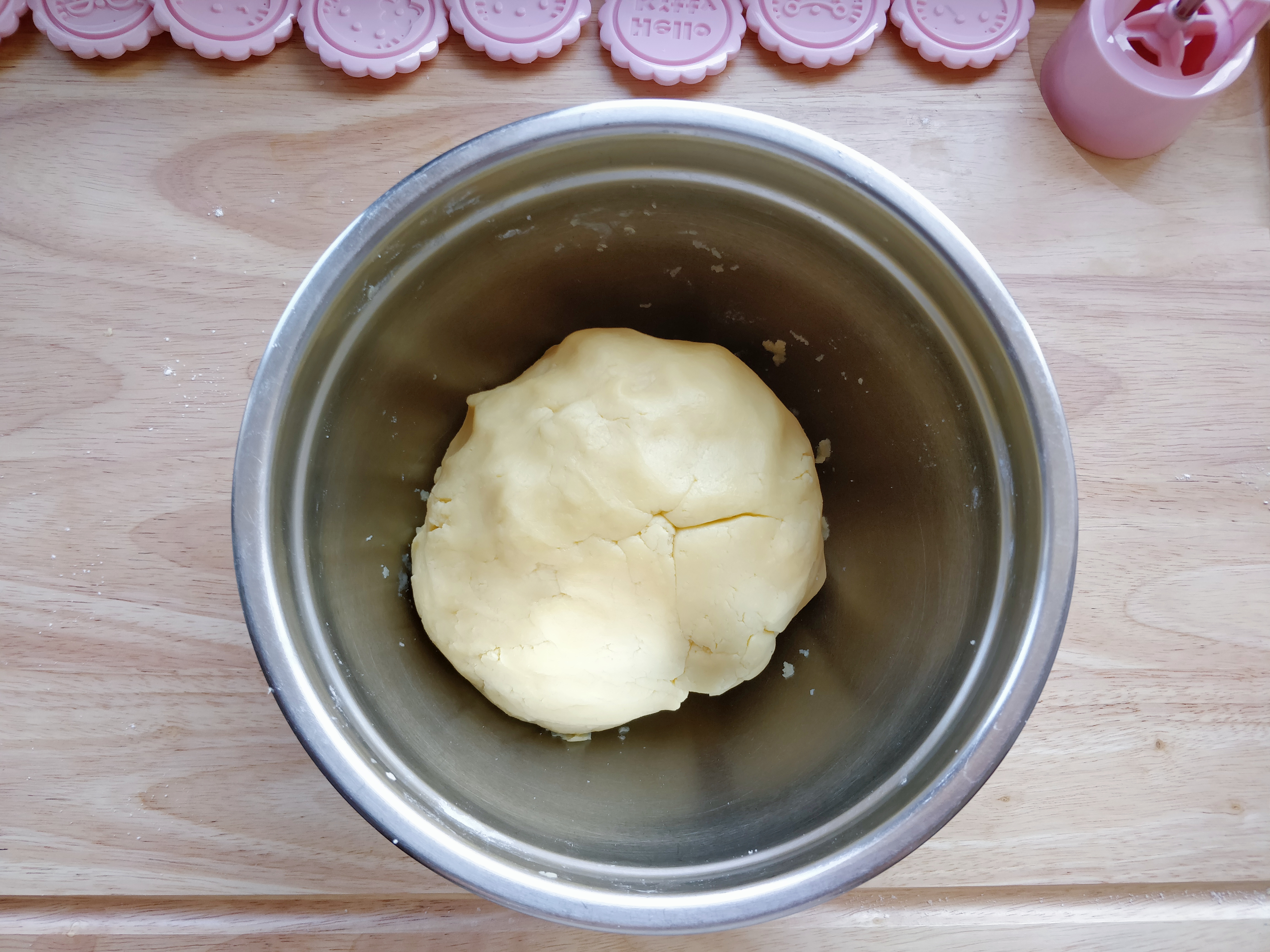 酥皮奶黄流心月饼私房配方分享,美心流心奶黄月饼6个装36元一盒