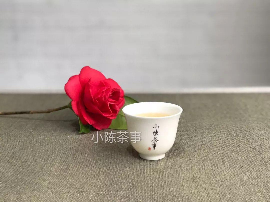 空腹喝茶具体是多长时间,空腹喝绿茶怎样