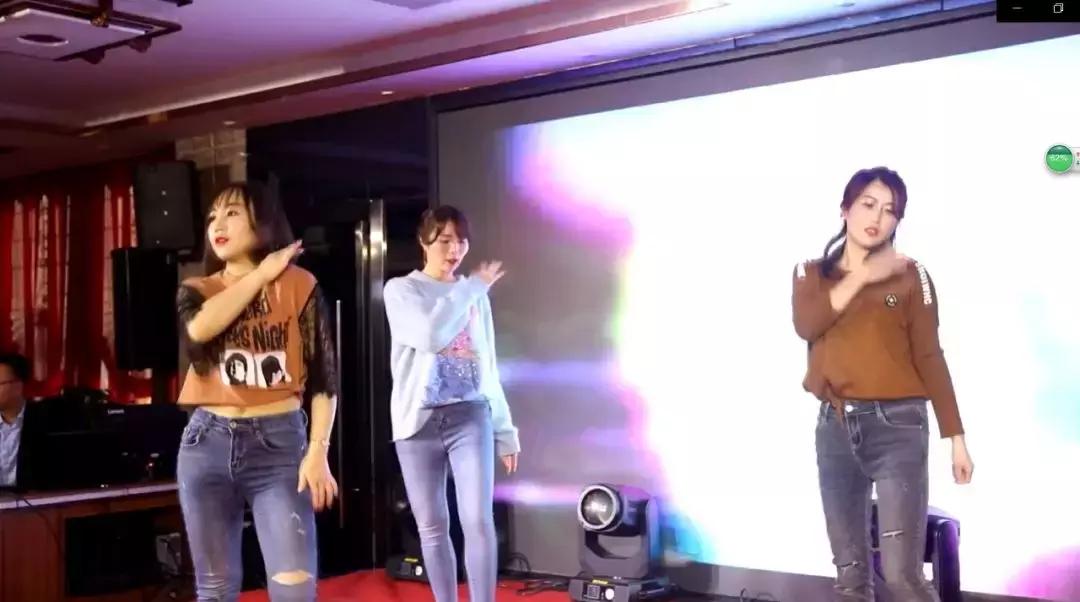 最牛装饰公司展厅布置,最牛网红装饰公司