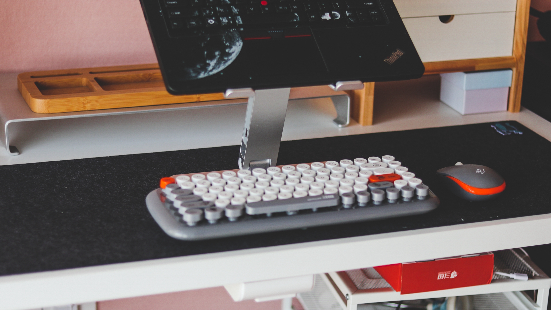 笔记本夏季怎么样散热,如何选择笔记本散热器