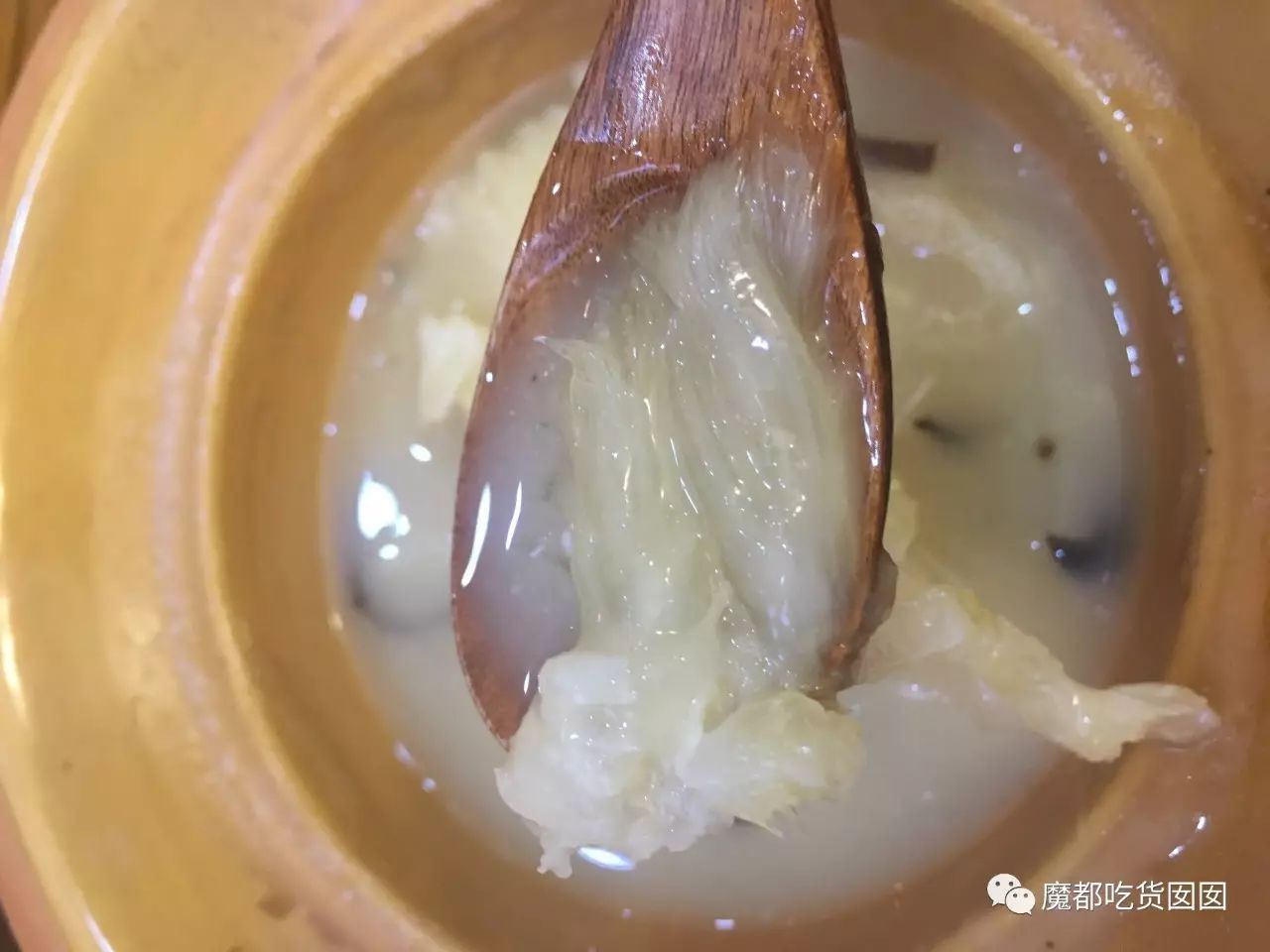 邂逅美味｜「38元」一碗正宗料足鱼翅捞饭？--|低调的奢华