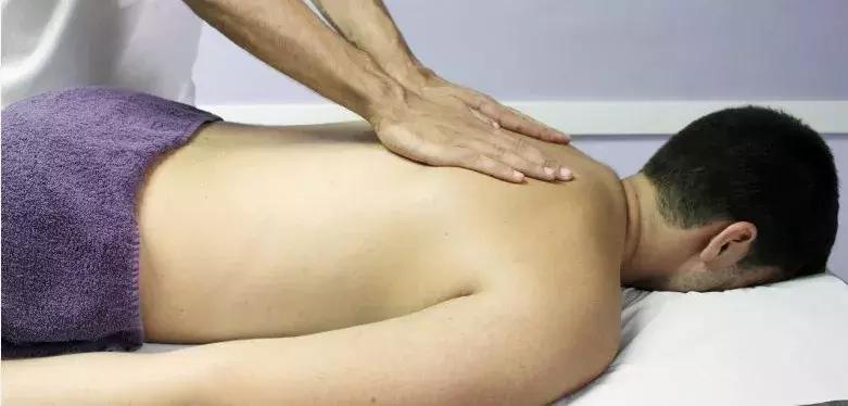 强直疼痛是怎么引起,白天腰疼晚上不痛是强直吗