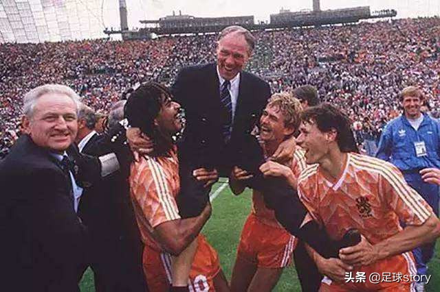 足坛十大名帅视频,足坛十大国家队名帅