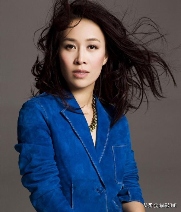 春季圆脸黑长直发有刘海半扎编发,圆脸换个短发