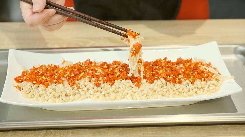 金针菇好吃的做饭方法,金针菇好吃又很辣的做法