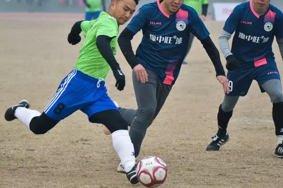 「山鬼」2018荣业杯信阳市第二届足球超级联赛冠亚军争夺战