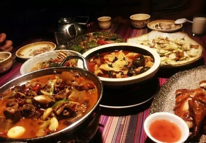 南宁市藏在巷子里的大排档,南宁隐藏在小巷的川菜