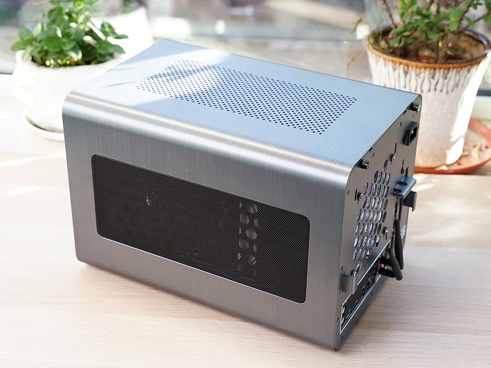 itx主机配置推荐不加显卡,itx主机配置推荐全新显卡