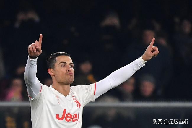 c罗踢飞草皮,c罗一夜刷爆四大纪录lpl