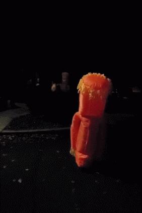 为什么商场门口的充气人偶总是舞得那么魔性