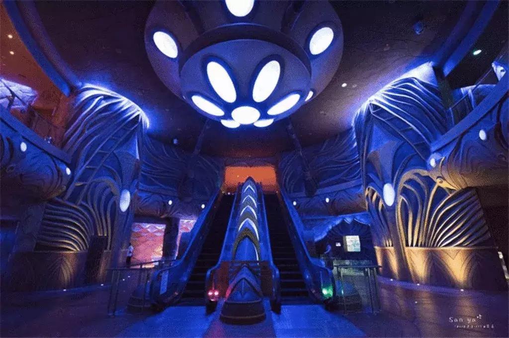 沉浸式乐园强势来袭游客“刷刷刷”不停