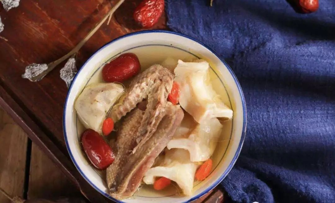 爱“花胶”胜过爱钻石？不懂的话，还是选钻石吧！