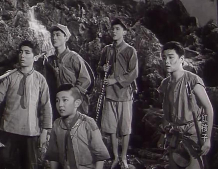 1958年，被毛主席亲自接见的“红孩子”，红遍全国后为何退出影坛