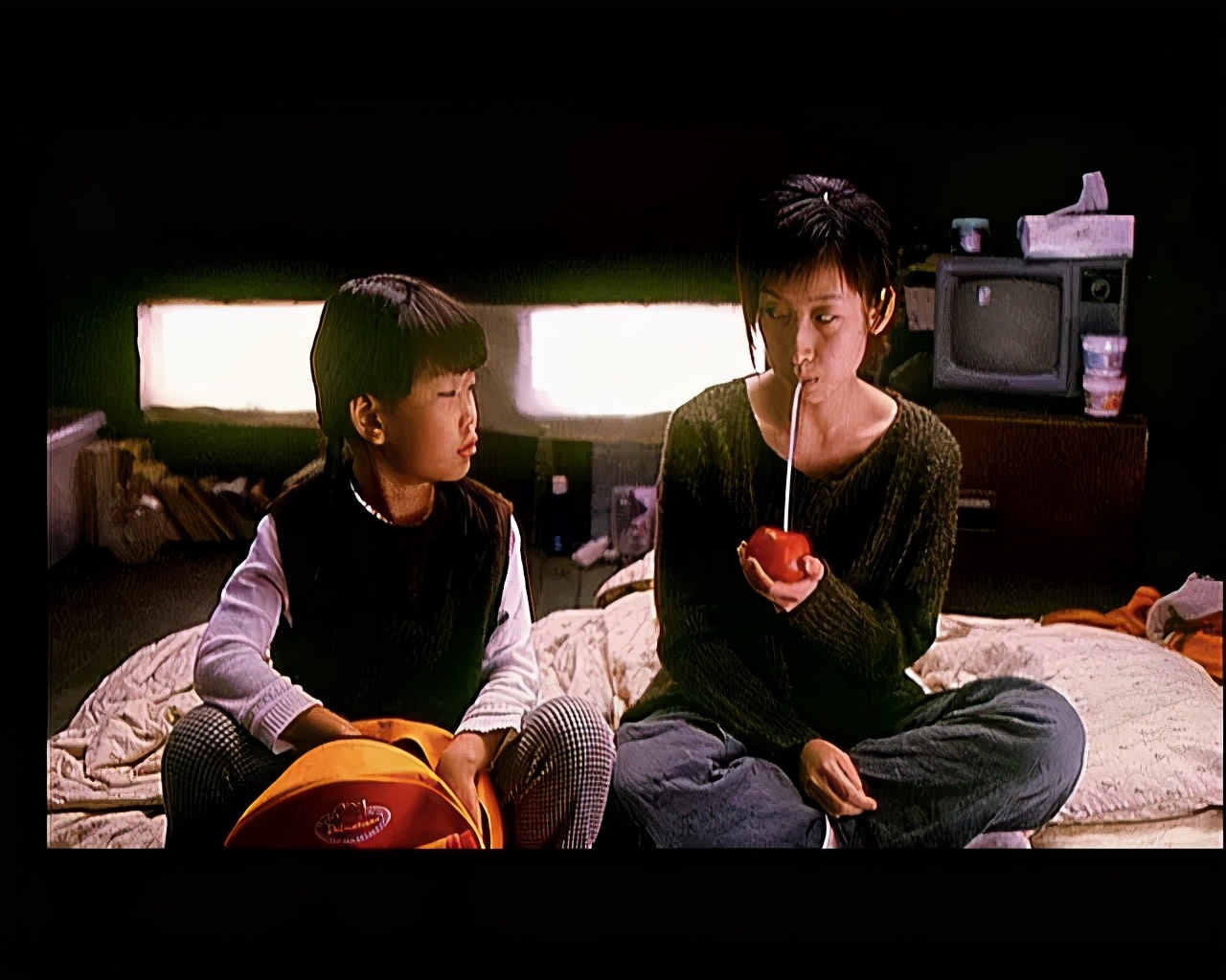 那一年，陈建斌32岁、廖凡28岁、秦海璐24岁，三人写了首诗