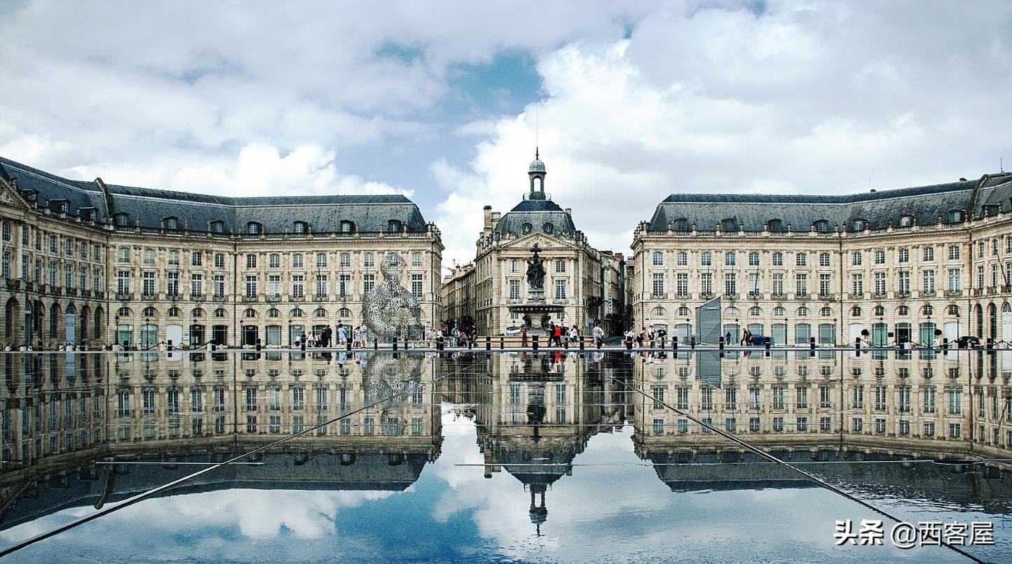 波尔多旅游详细攻略,法国巴黎一天攻略