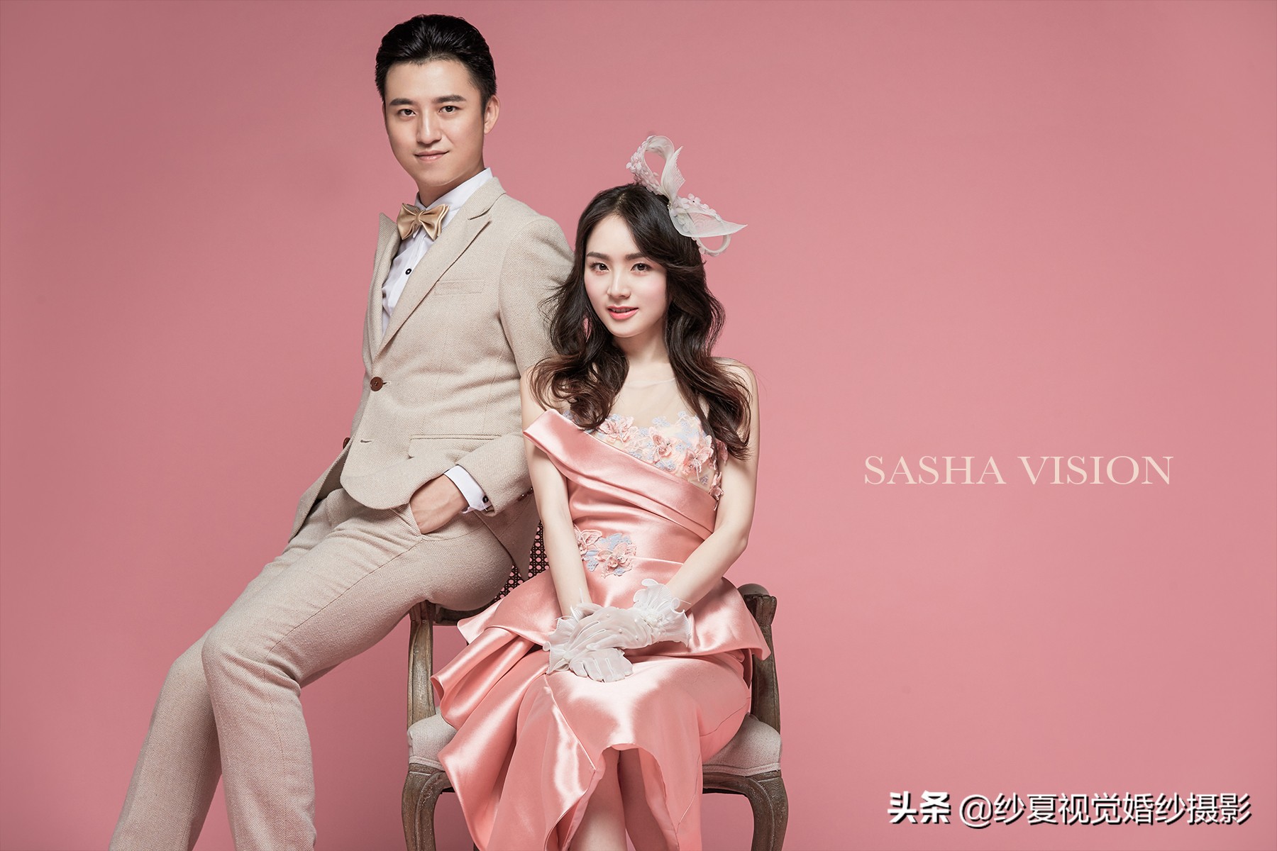 婚纱照外景好看的pose,拍婚纱照应该怎么摆姿势