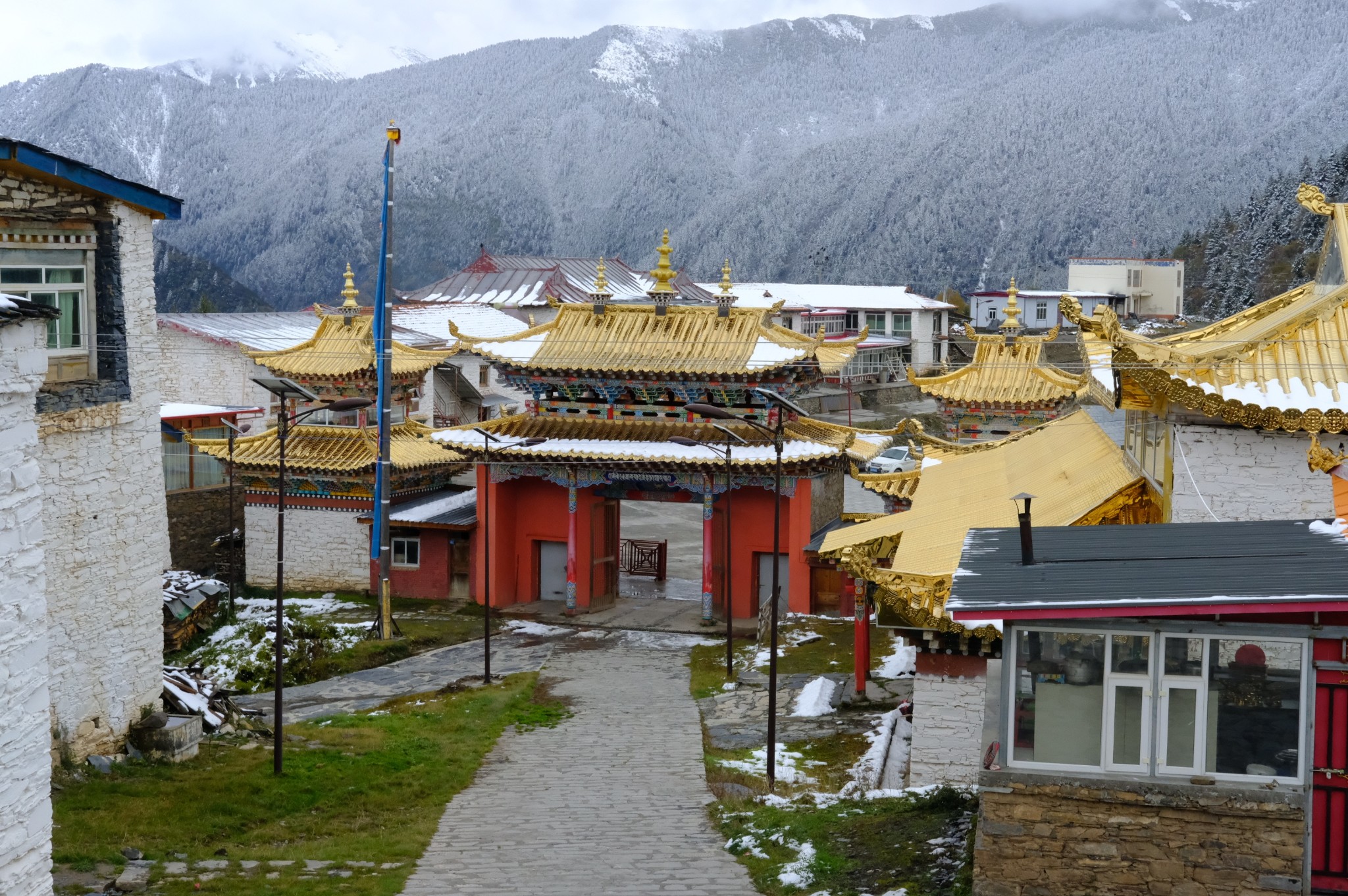 四川阿坝州羌寨碉楼群,阿坝藏族羌族自治州碉楼