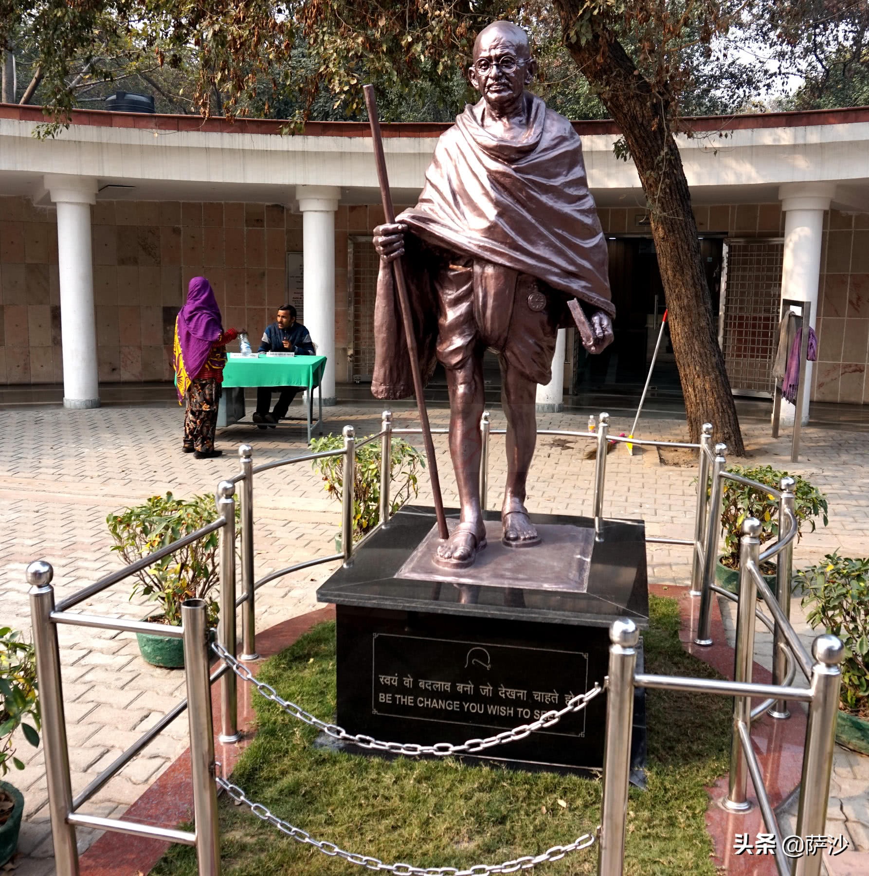 印度圣雄甘地结局如何,印度圣雄甘地之死视频