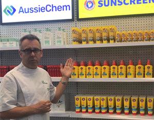 你！不准黑！沙滩救生员用它，炙烤8小时0晒伤！风靡澳洲百年