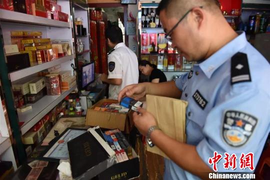 浙江走私假烟案件,浙江查获假私烟案