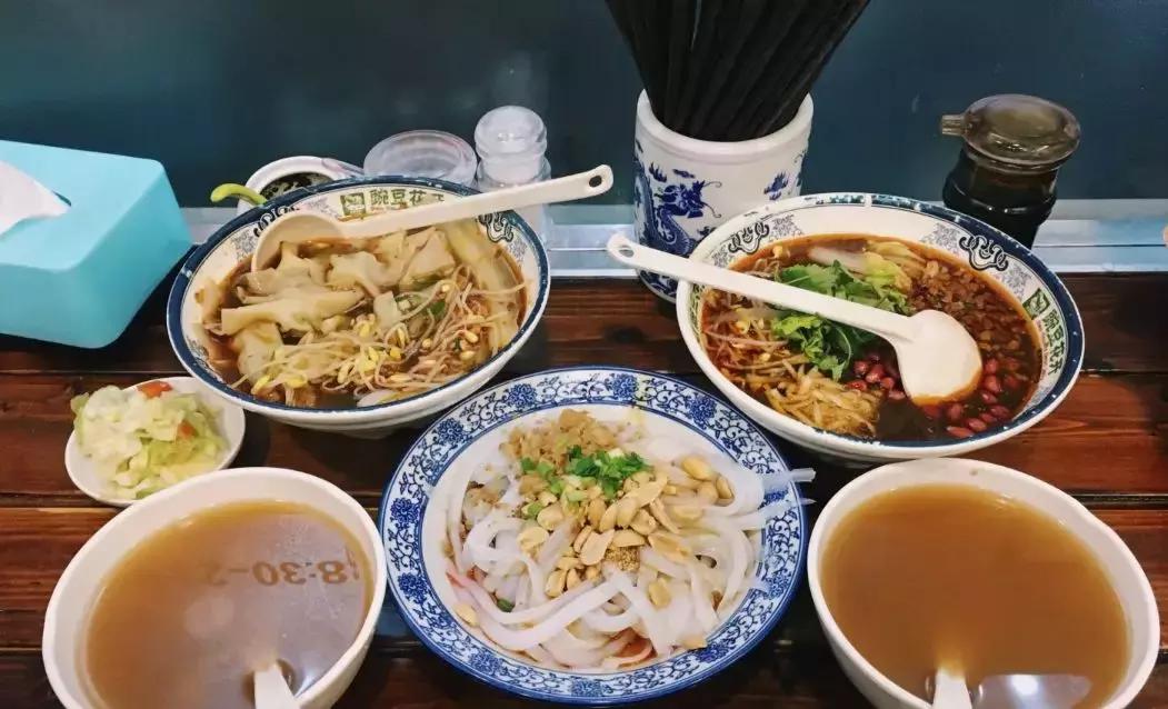 西交利物浦苏州校区,苏州西交利物浦美女