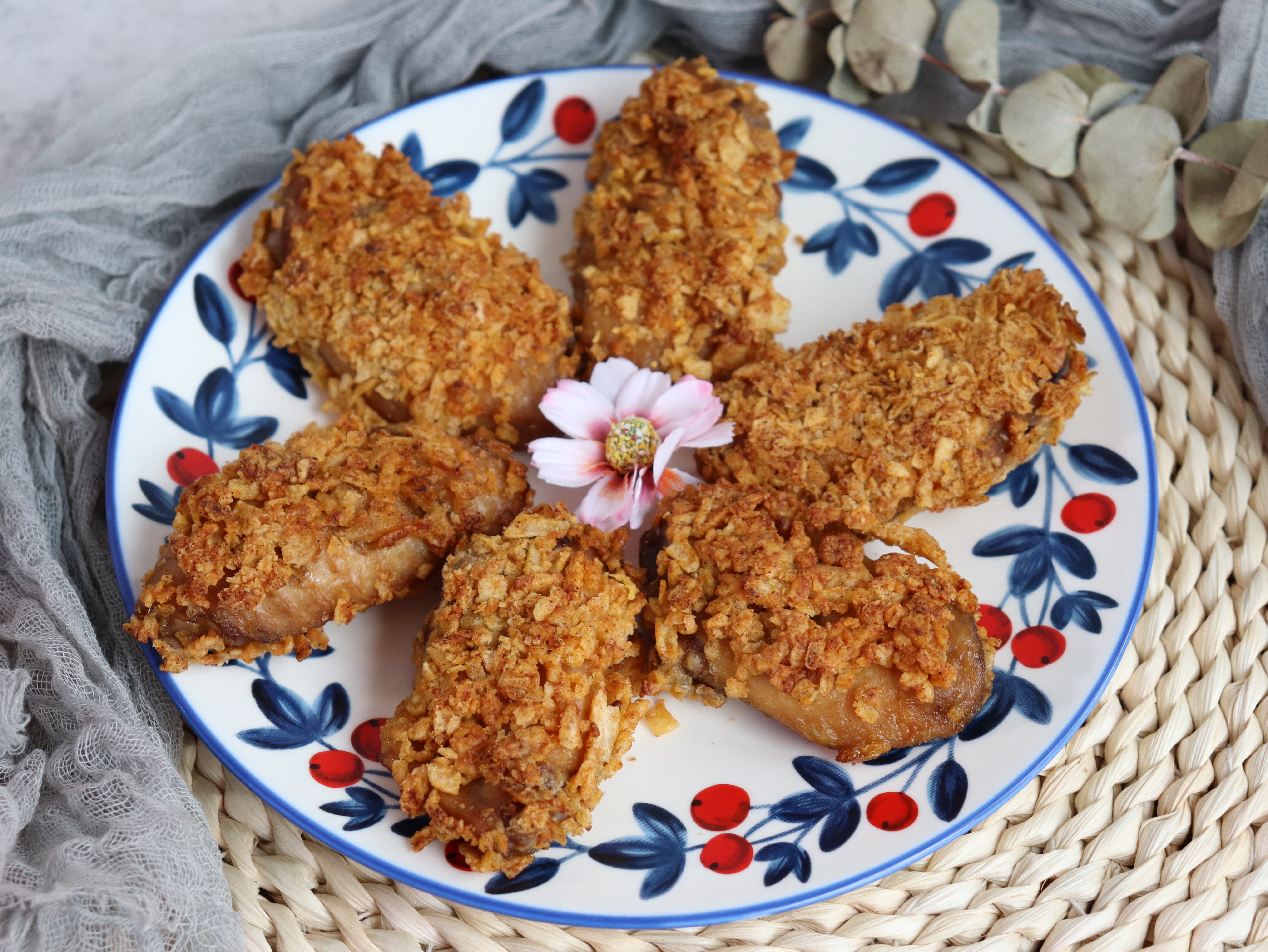 薯片烤鸡翅做法,脆脆的薯片鸡翅