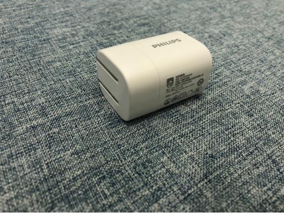 飞利浦快充头评测,飞利浦车载充电器快充