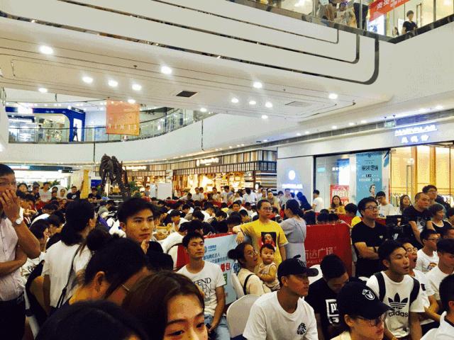 閭典笢澶╁▏鍏瘬閰掑簵,閭典笢澶╅獎鍏瘬閰掑簵