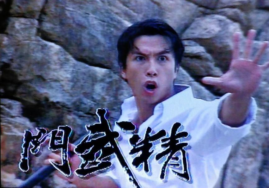 45岁才爆红，却被爆耍大牌冷血爸爸，甄子丹比李连杰到底差在哪？