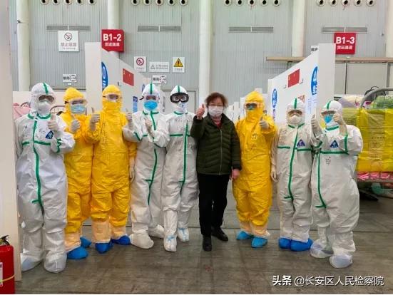 援鄂医护表白民警,小护姐表白中国警察