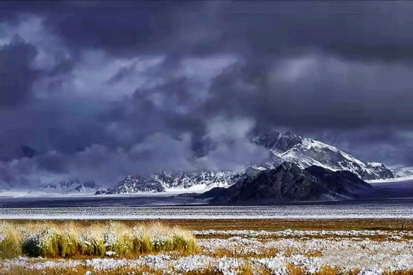 巴音布鲁克镇冬天的生活,巴音郭楞自治州和静县冬天