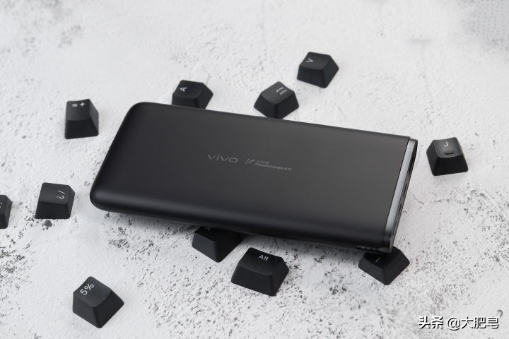 vivoiqoo33w是超级闪充吗,vivoiqoo3支持33w闪充吗