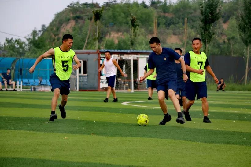 娑堥槻绔欏紑灞曡冻鐞冨鎶楄禌,娑堥槻闃熷紑灞曡冻鐞冨弸璋婅禌