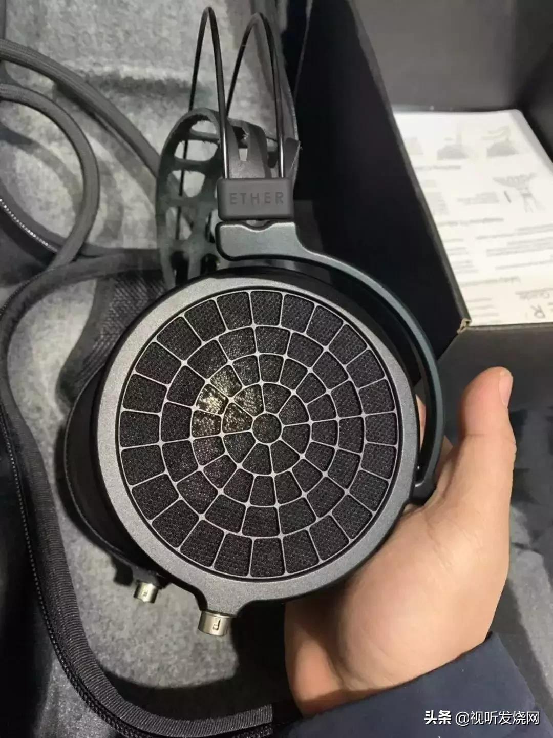 直推流行大耳MrspeakersEther2开箱简评