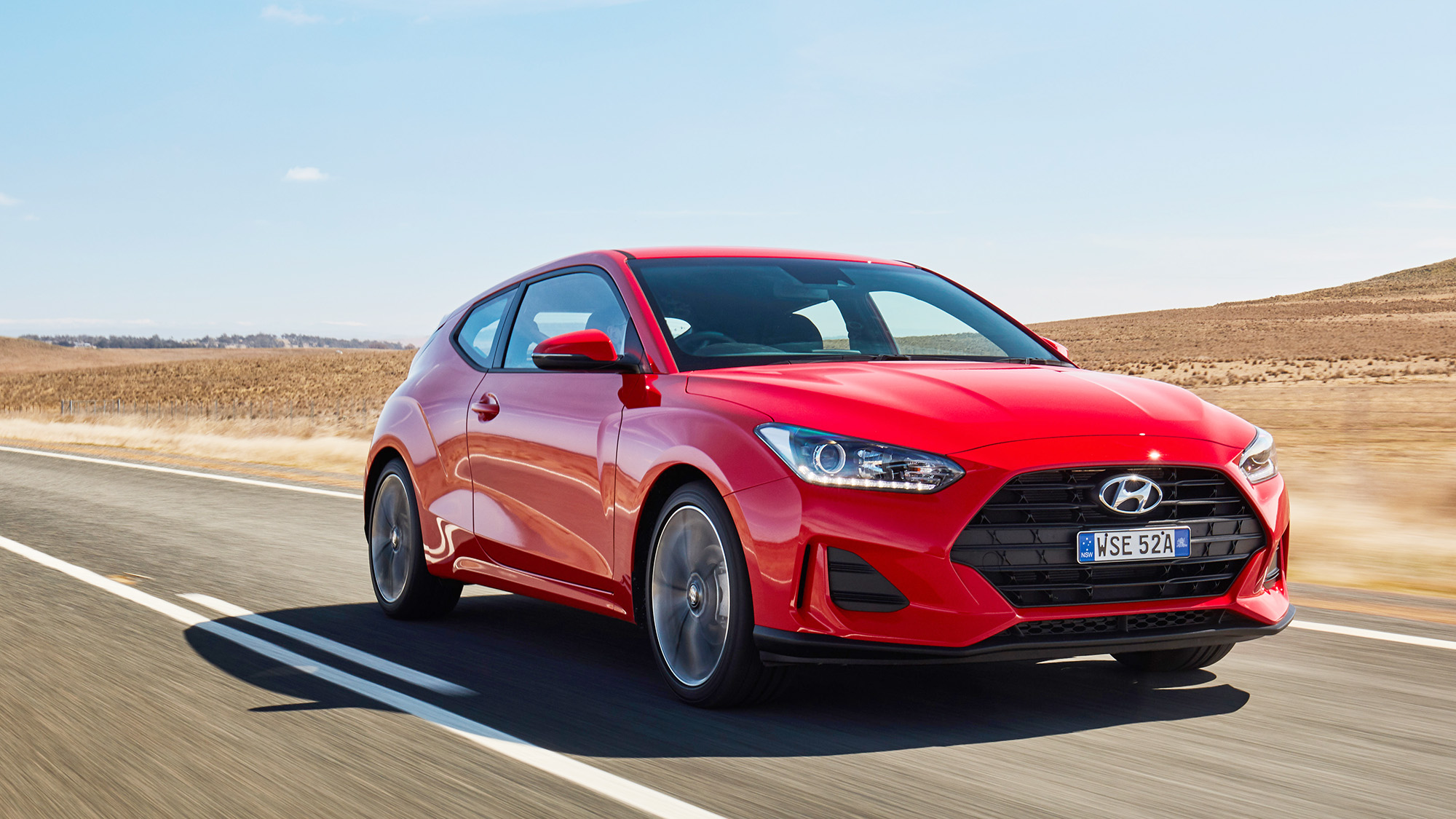 丰田皇冠是什么级别的车,丰田有个suv前面是皇冠