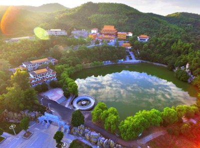 溪水潺潺自然氧吧,天然氧吧溪水