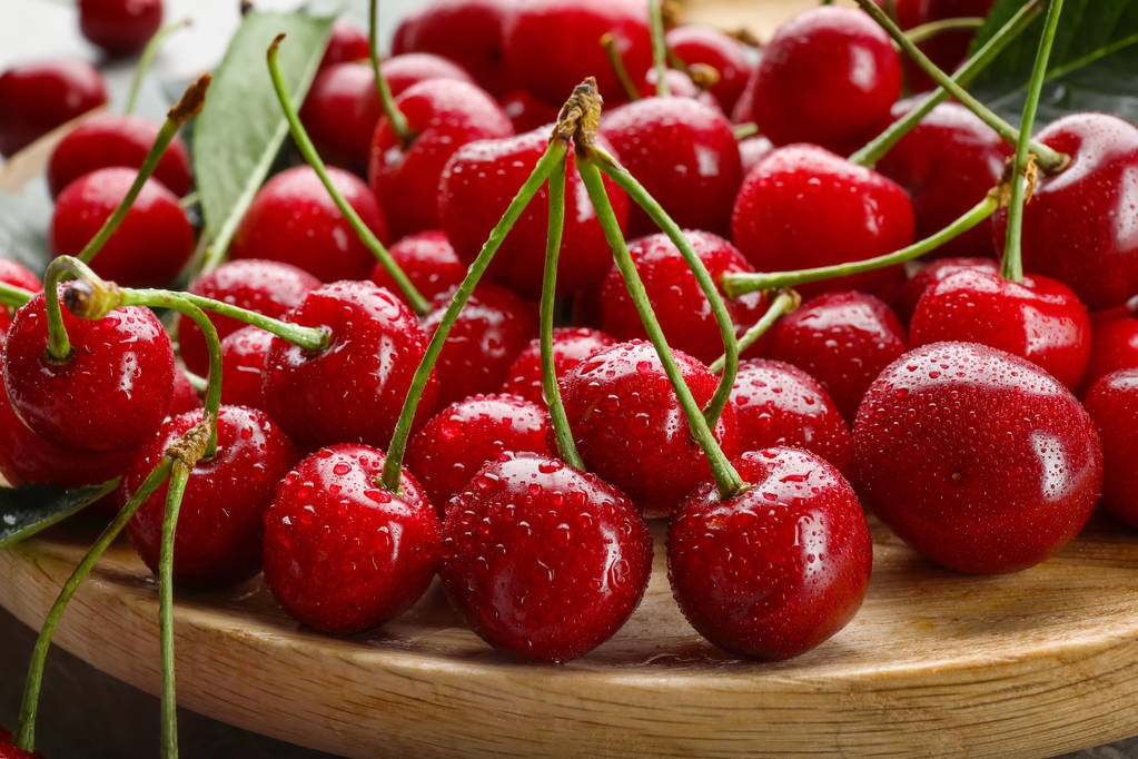 樱桃里面的蛆虫怎么洗,洗樱桃洗出来虫子能吃吗