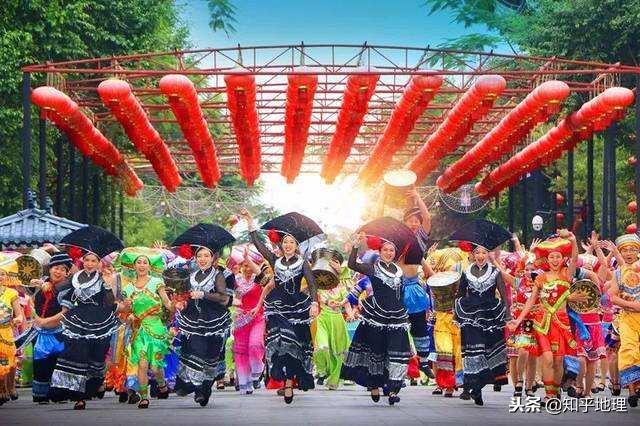 人文地理-广西壮族自治区的区划沿革和风俗文化