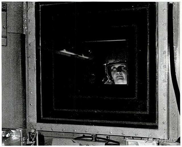 甲壳虫机器人视频,甲壳虫变形机器人