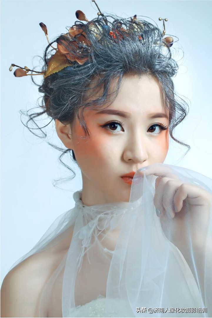 学化妆济南培训,济南有没有靠谱的化妆学校