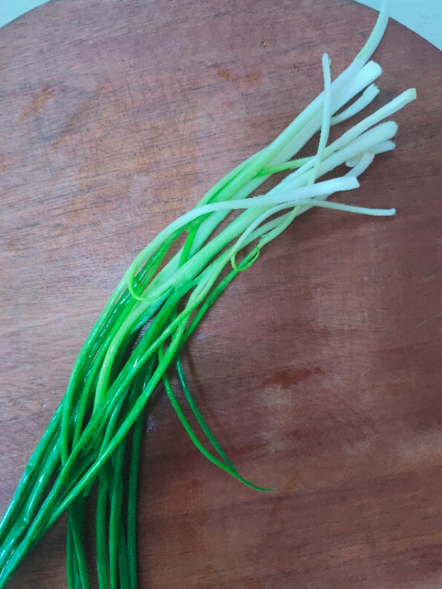 怎样做面窝不沾勺,苕面窝怎么做不粘勺子