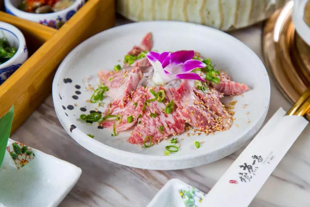 一家日料网红店,这家网红餐馆逆势开新店了