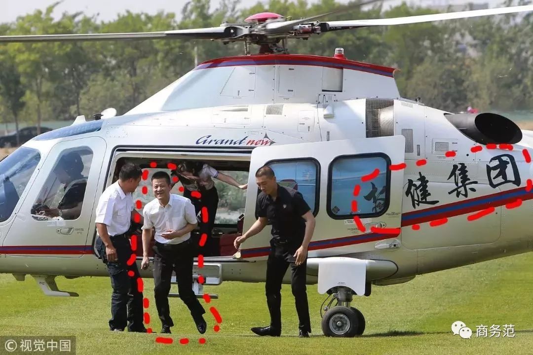 看完权健老总浮夸炫富日常，也是各种“夸大宣传”……