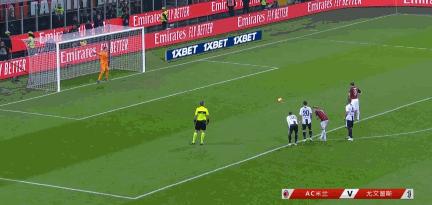 c罗伊瓜因抢射门,c罗抢伊瓜因单刀动态