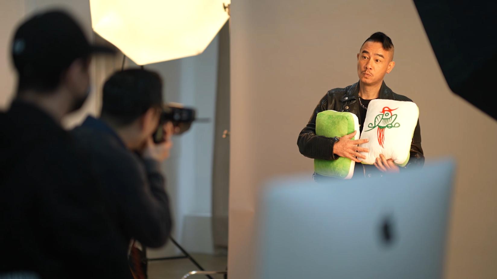 陈小春代言新游,陈小春代言新游戏